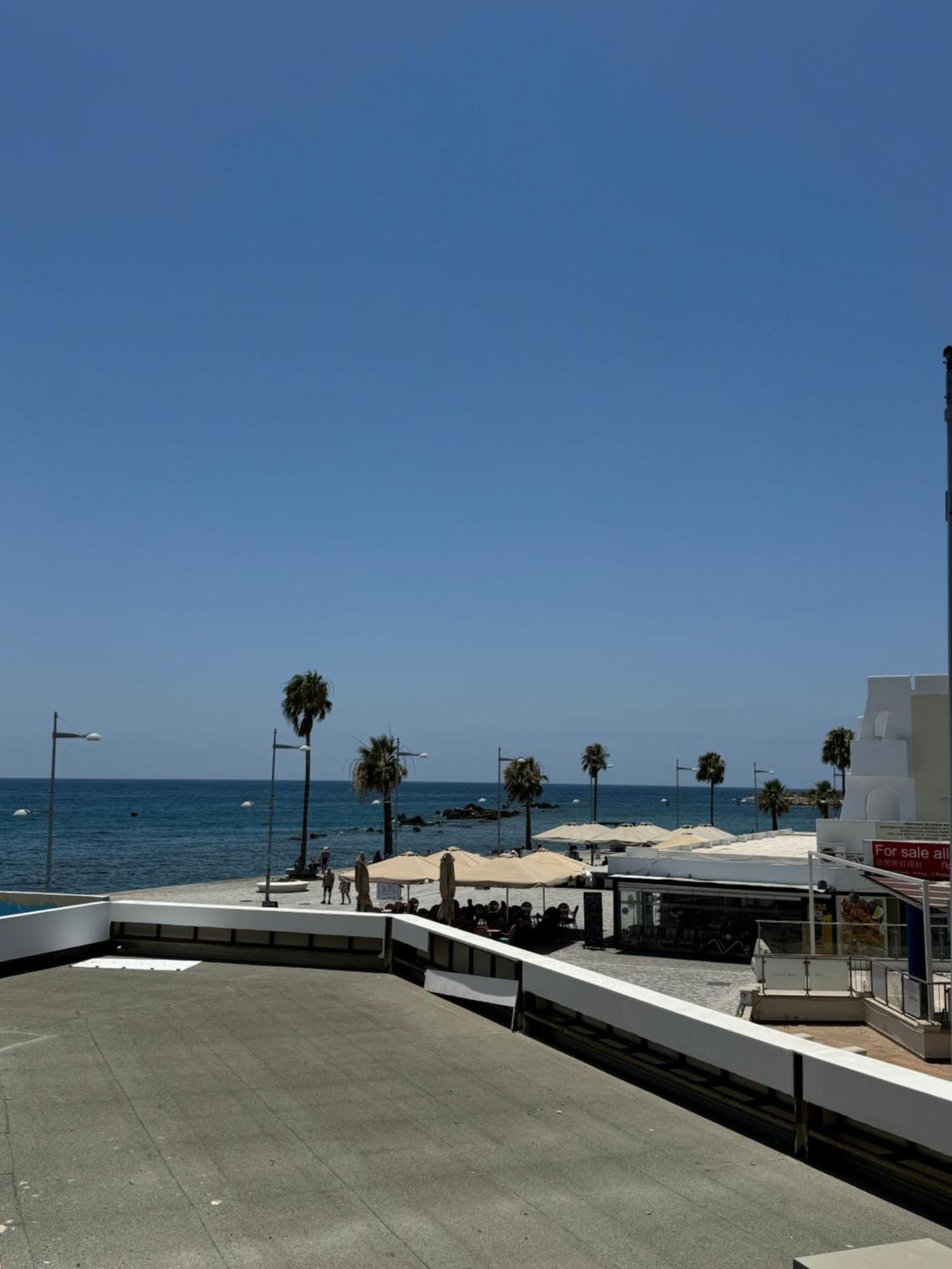 Beachside Light House Kato Paphos 82 Exterior foto
